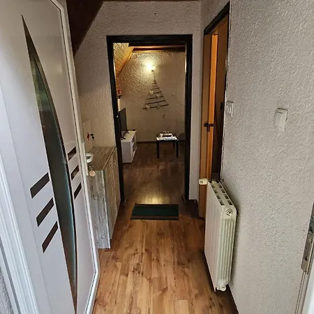 Chalet Mala Kuca,