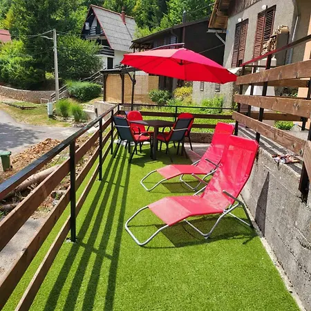Chalet Mala Kuca, *