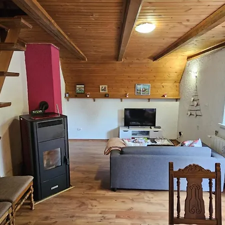 Domek alpejski Mala Kuca, Lič