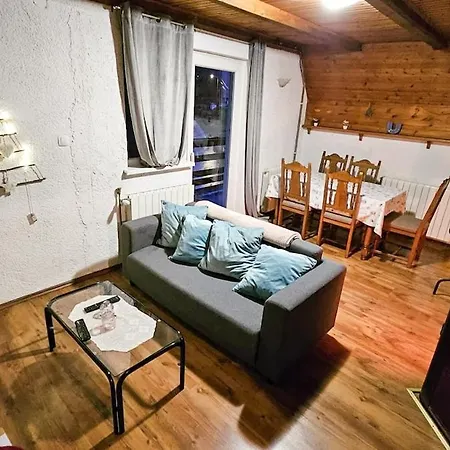 Mala Kuca, Alpesi faház Lič