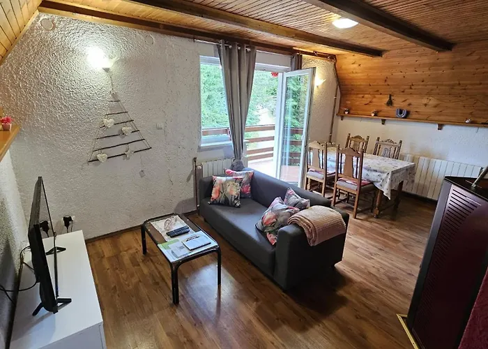 Mala Kuca, Brvnara *