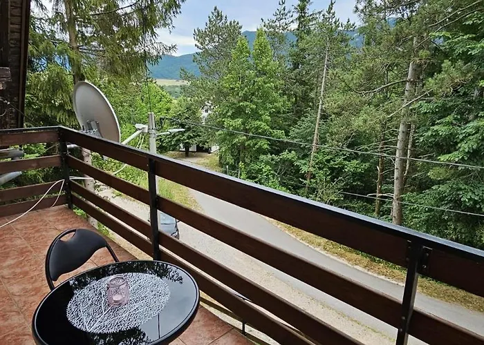 Mala Kuca, Brvnara *